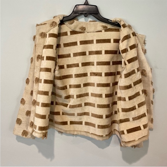 Vintage Style HomeMade Cream and Brown open front Jacket Fringe pattern design - Picture 2 of 4
